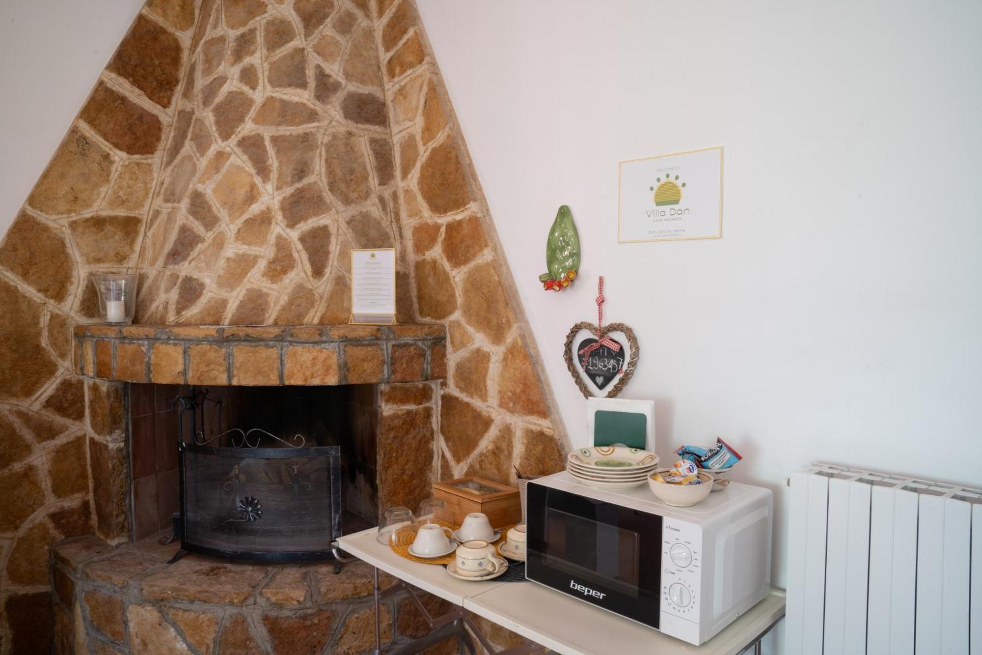 Villa Dan-Rooms In Monopoli 因帕拉 外观 照片